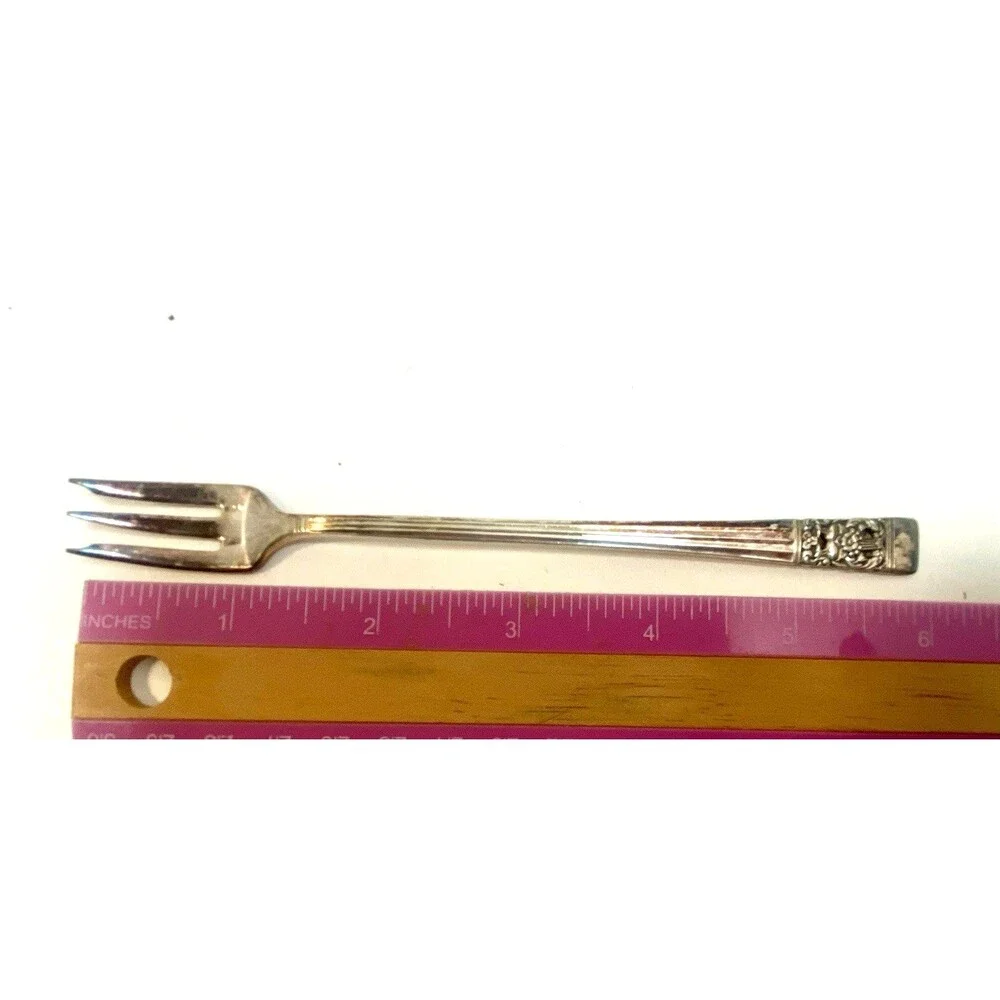 Lot 6 Cocktail Seafood Forks Oneida CORONATION Community Silver Plate Flatware